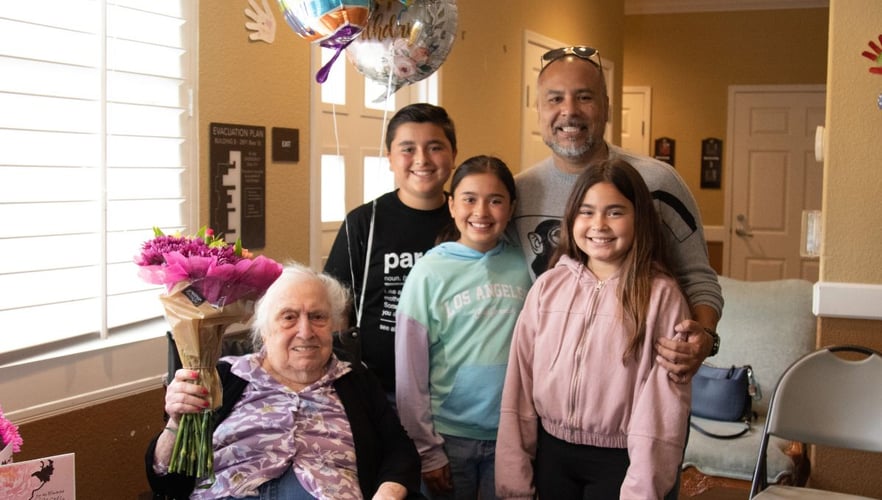 Sarah of Newport mesa celebrates 105 years with her family